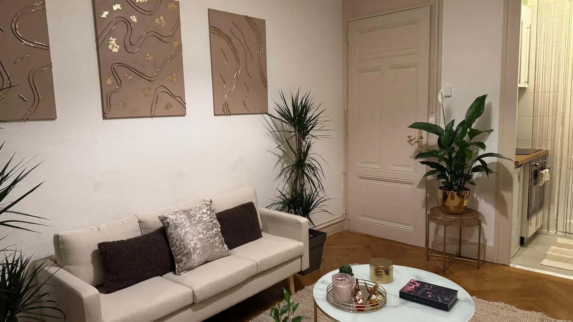 Elegant Appartement D Artiste Женева 0*,  Швейцария